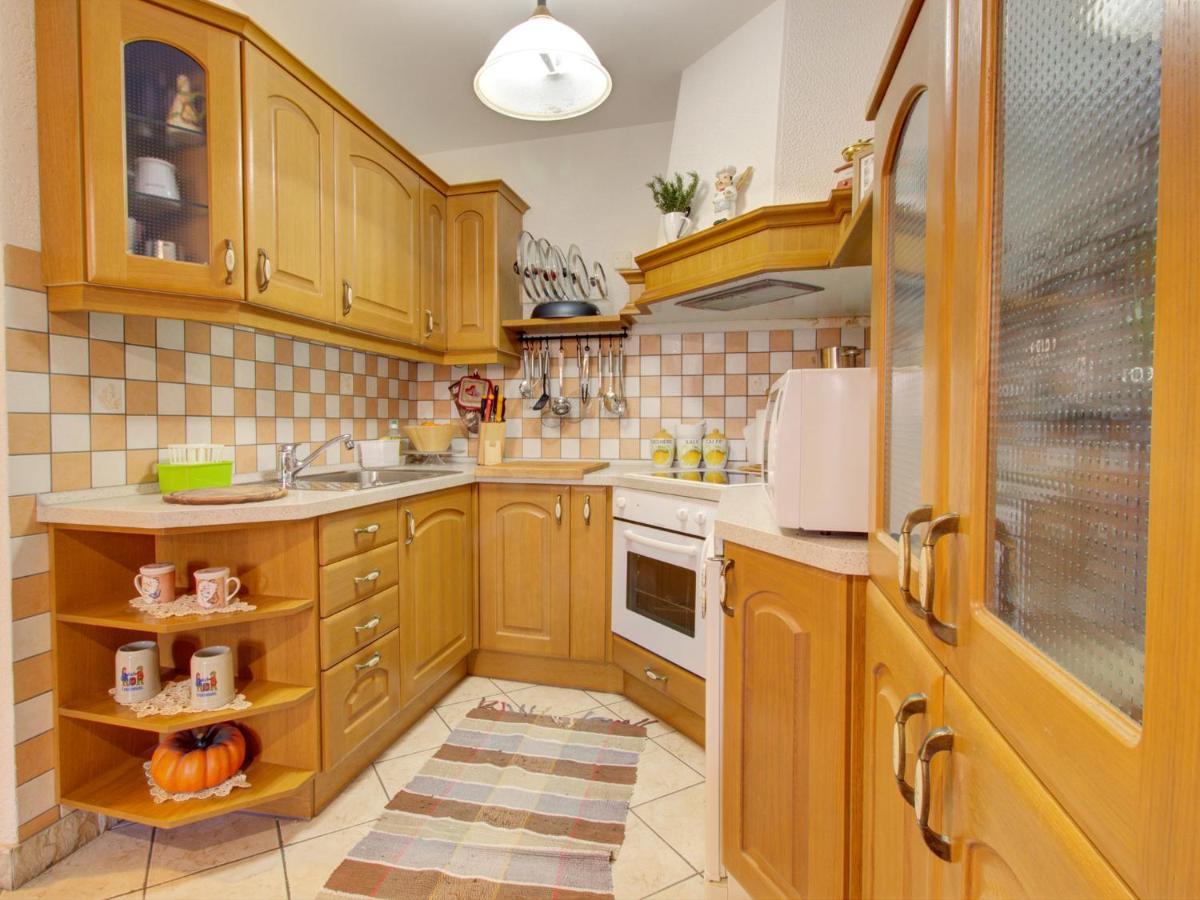 Apartment Jerman III イゾラ エクステリア 写真
