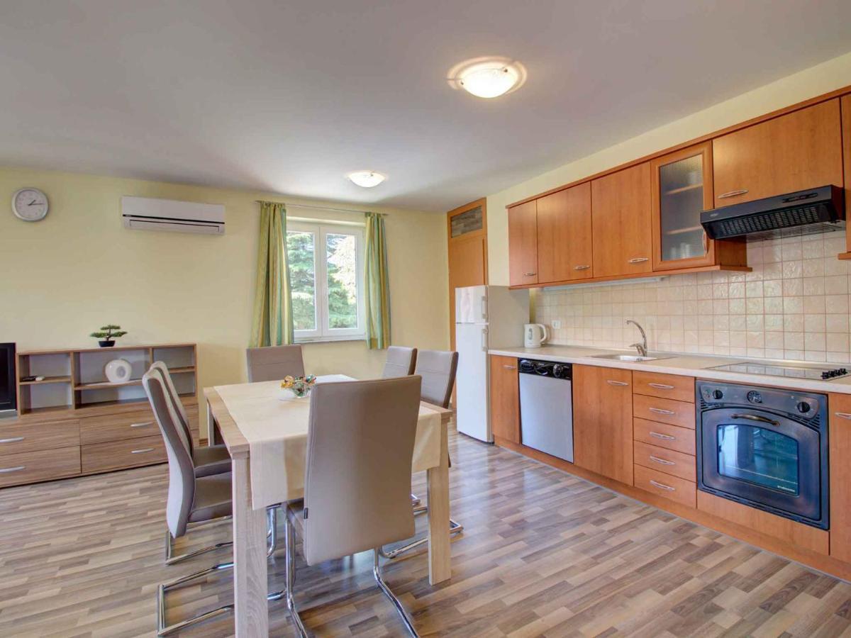 Apartment Jerman III イゾラ エクステリア 写真